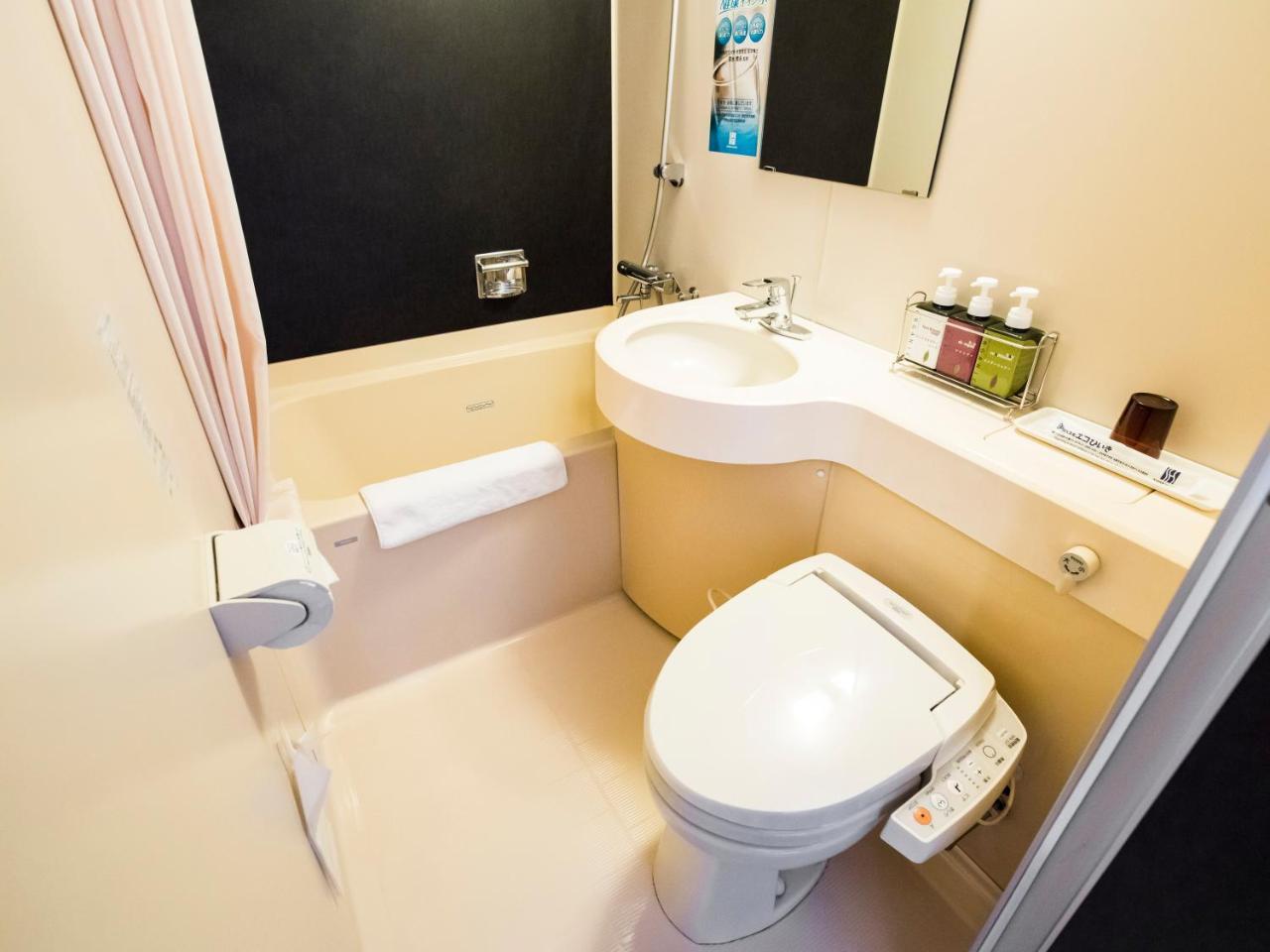 Super Akabane Station Higashiguchi Ichibangai 2* 东京